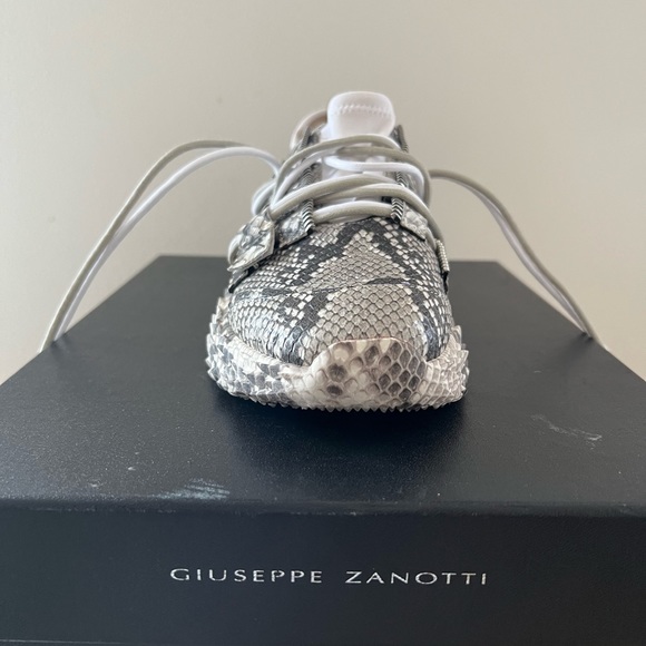 SOLD Unisex Giuseppe Zanotti Urchin Sneakers - Picture 8 of 13